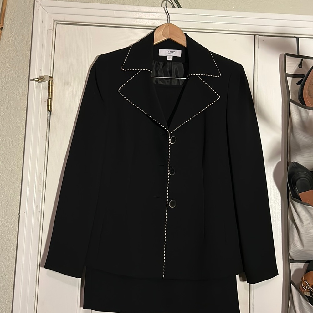 Le Suit size 10 black with gold piping details skirt suit